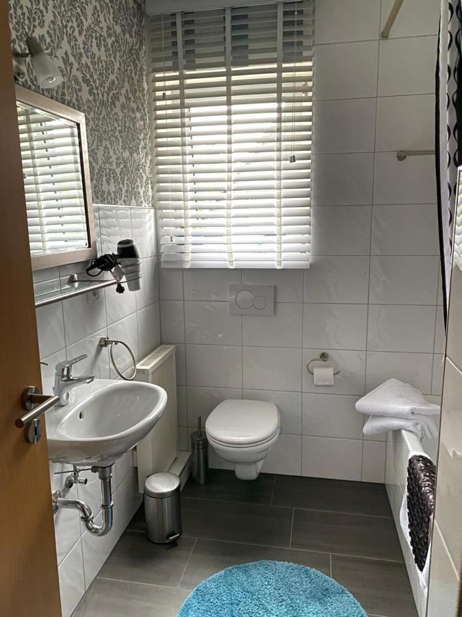 Moellenbecks Messewohnungen Ratingen Exterior foto